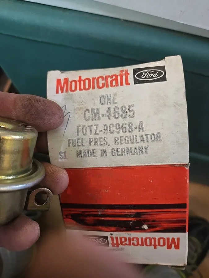 Трубопроводная арматура Fuel Pressure Regulator CM-4685 FOTZ-9C968A. (C) — фото лота 1