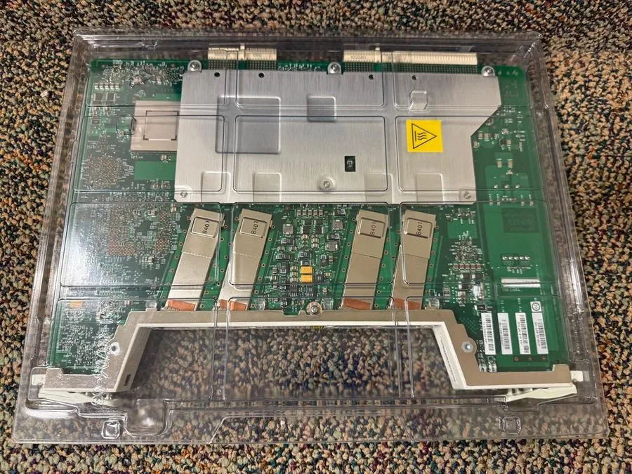 Коммутатор Cisco ONS 15454-OTU2-XP V00 4 Port XFP 10GBE Ethernet Exponder Module