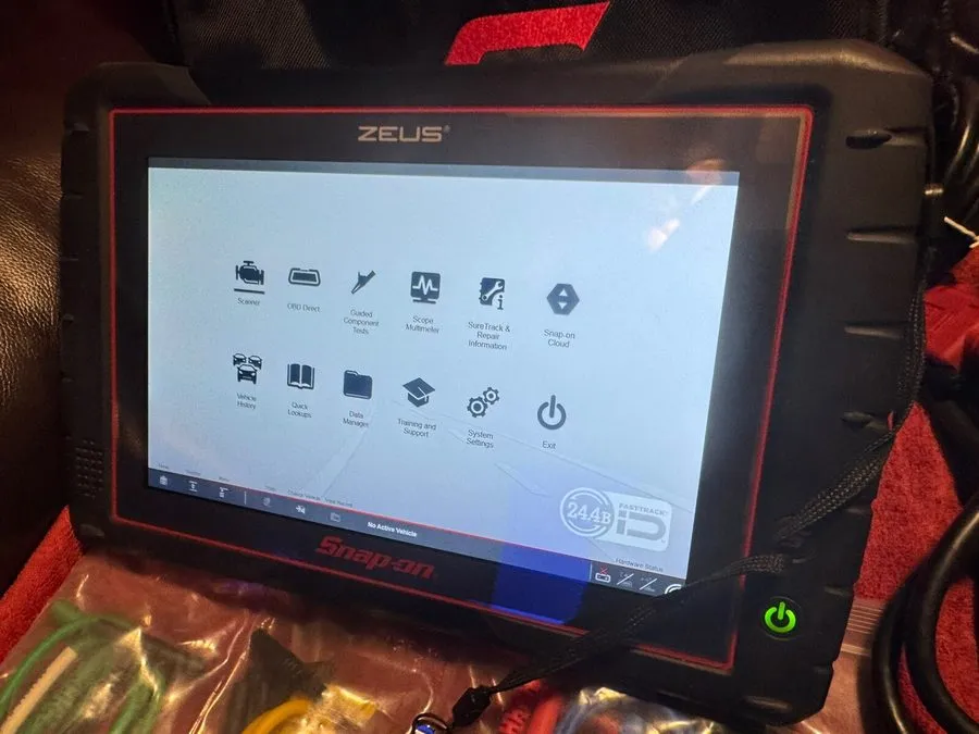 Диагностический сканер Snap On Zeus OBD2 Diagnostic Scanner Tool EEMS342A 24.4b — фото лота 1