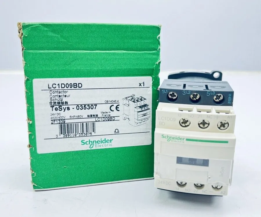 Контактор Schneider LC1D09BD TeSys D Contactor 9A 24VDC Coil + LAD4TBDL 3 Pole