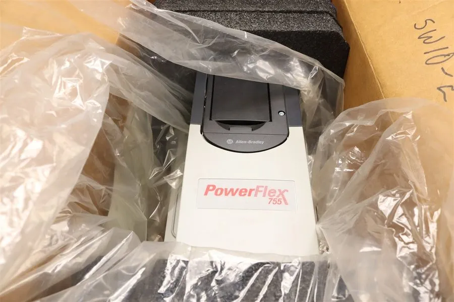 Частотный преобразователь Allen Bradley 20G11FD022AA0NNNNN PowerFlex 755 15 HP 4