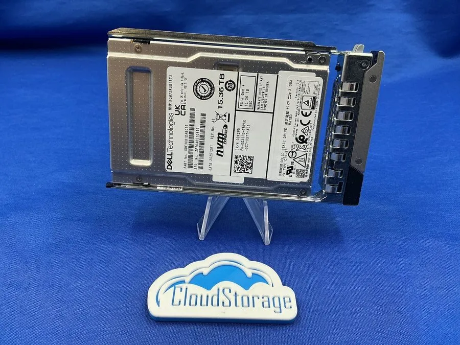 SSD-накопитель Dell/Kioxia CM7-R 15.36TB KCM7XRUG15T3 PCIe 4.0x4 8GB/s U.2 NVMe  — фото лота 2