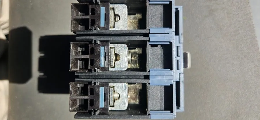 Автоматический выключатель 1 Siemens 3VA4130-6ED34-0AA0 480V 3-Pole Circuit Brea