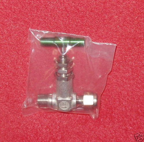 Клапан 1/4 MNPT x 1/4 Tube 316ss Shutoff Needle Valve Nupro Swagelok SS-4JB1