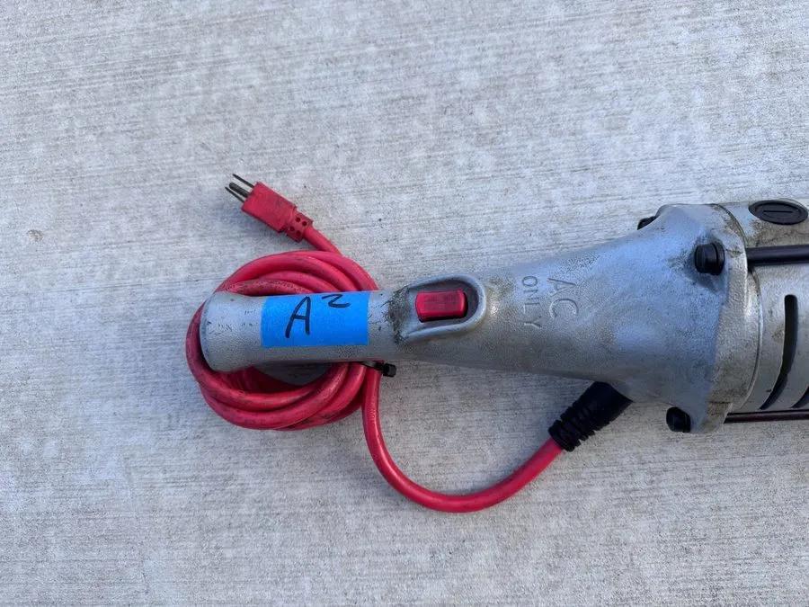 Режущий инструмент RIDGID 700-T2 Pipe Threader Threading 700 Power Drive