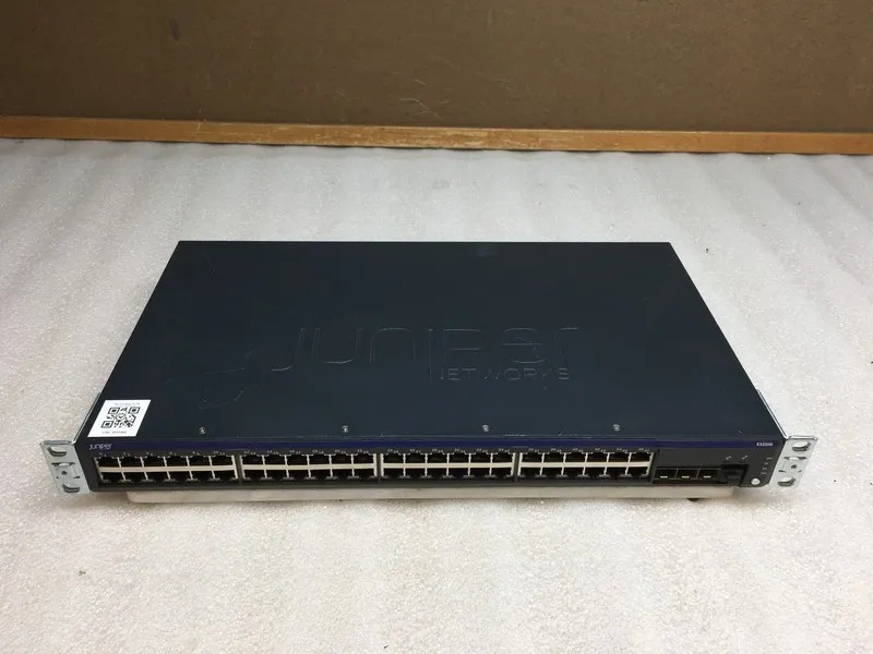 Коммутатор Juniper EX2200-48T-4G 48-Port Gigabit Ethernet Switch 4 SFP Uplink