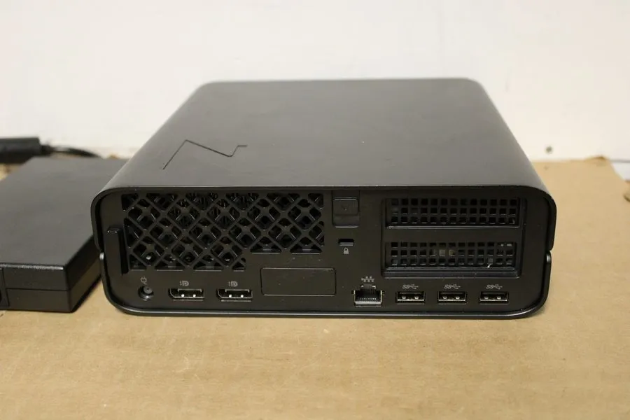 Рабочая станция HP Z2 Mini G9 Workstation 6-Core 4.60Ghz i5-12500 16Gb 256Gb NVM