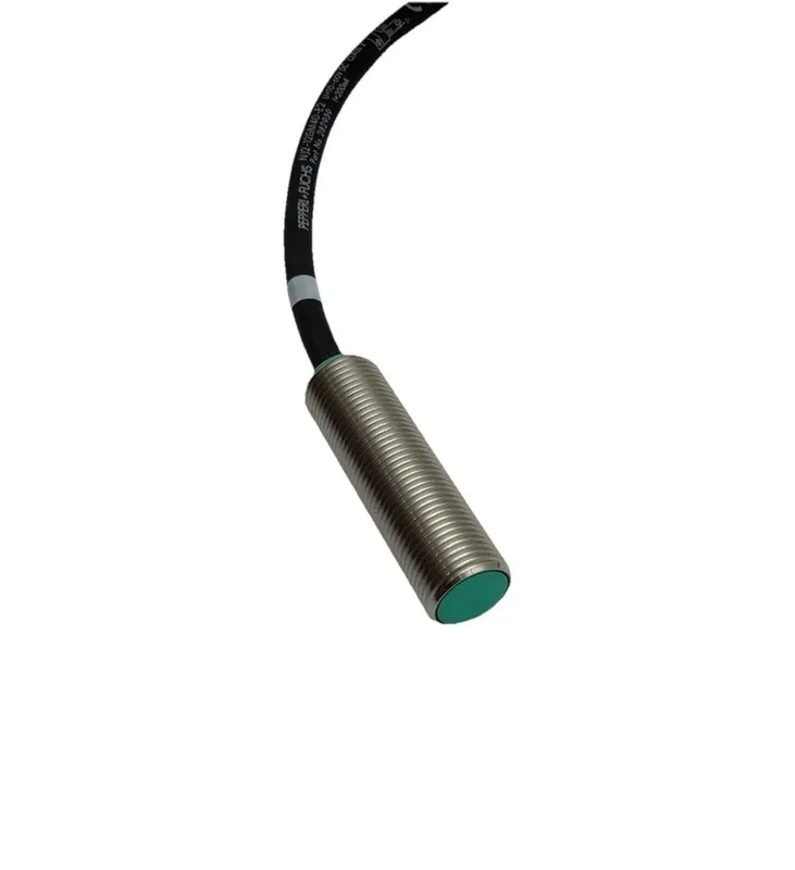 Датчик приближения Pepperl + Fuchs 2mm Range 60VDC NO PNP 3-Wire Proximity Senso