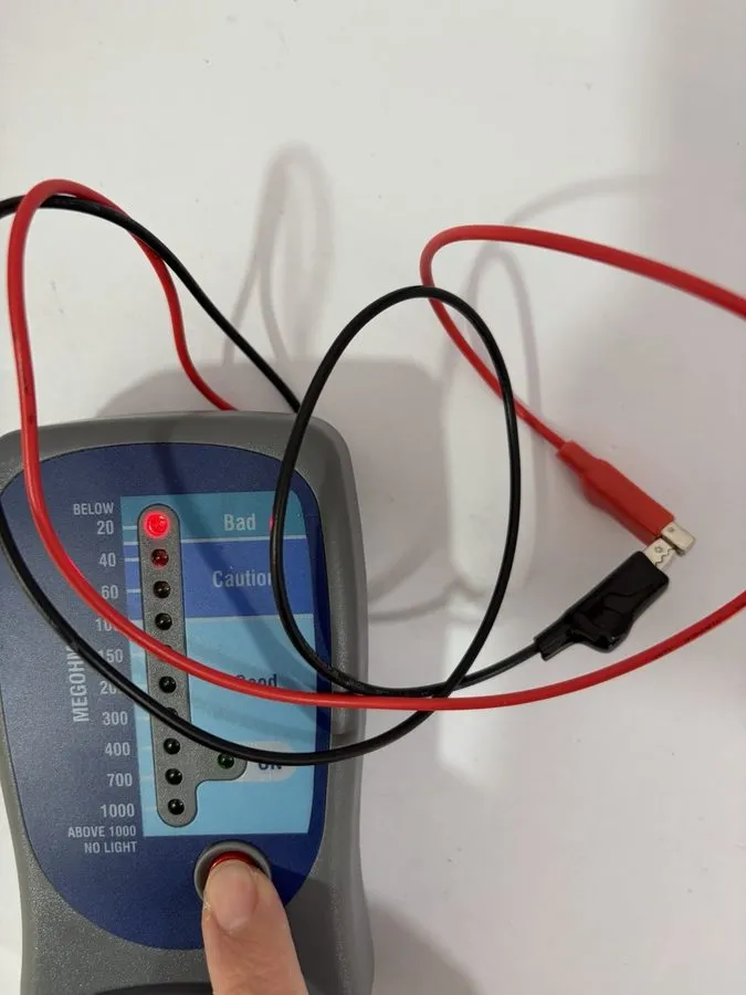 Тестер M500 LED Megohmmeter 500 V Insulation Tester 20-1000 MΩ With Leads — фото лота 1
