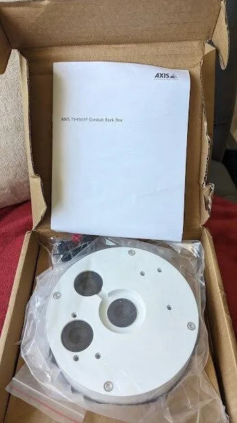 Камера Axis T94S01P Conduit Back Mounting Box — фото лота 1