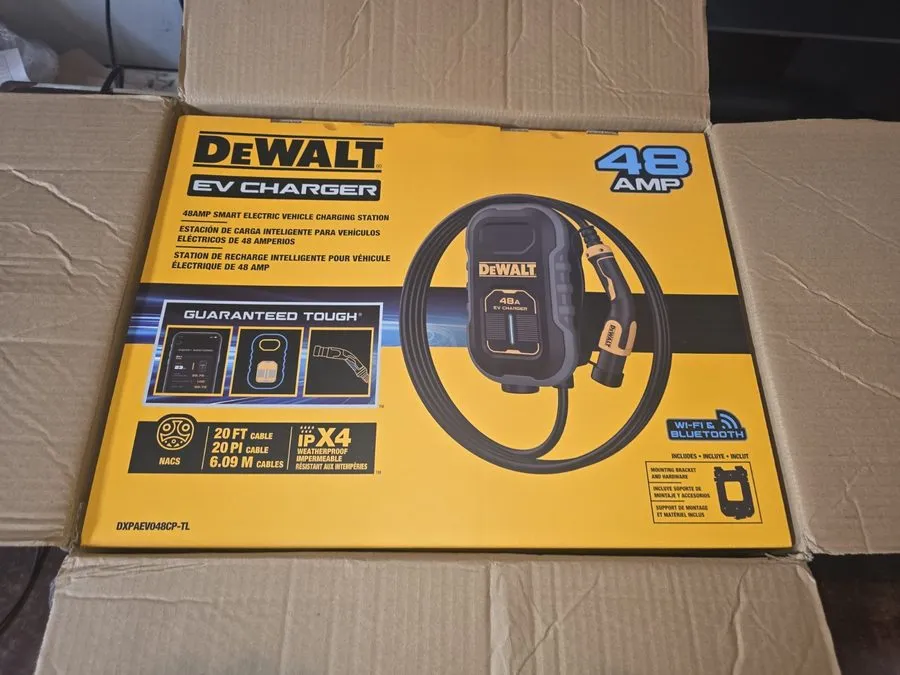 Аккумулятор DEWALT DXPAEV048CP-TL 48A Level 2 EV Charger NACS 20FT Hardwired 240 — фото лота 1
