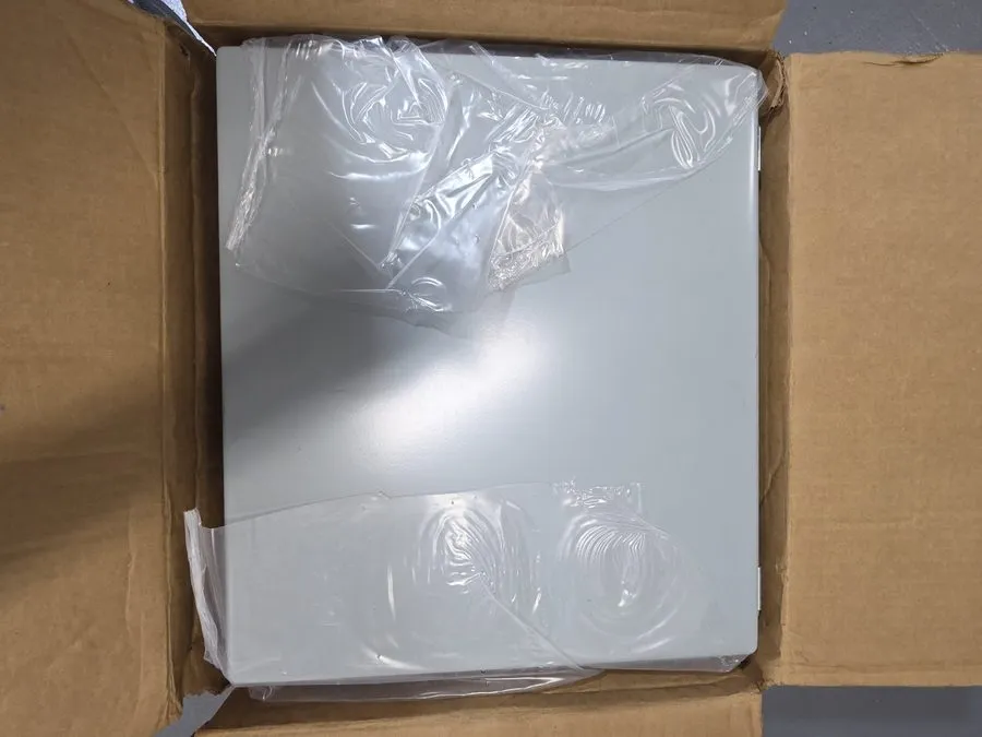 Монтажный шкаф HOFFMAN A1614CH Junction Box Enclosure 16"L x 14"W x 6"H Type 12  — фото лота 1