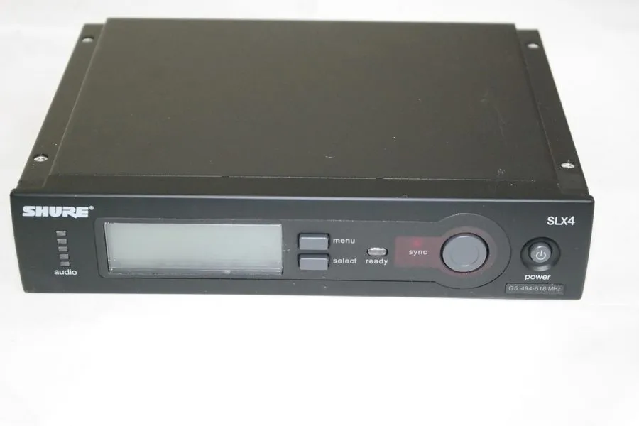 Радиосистема Shure SLX4-G5 494-518MHz Wireless Microphone Receiver (RECIEVER ONL