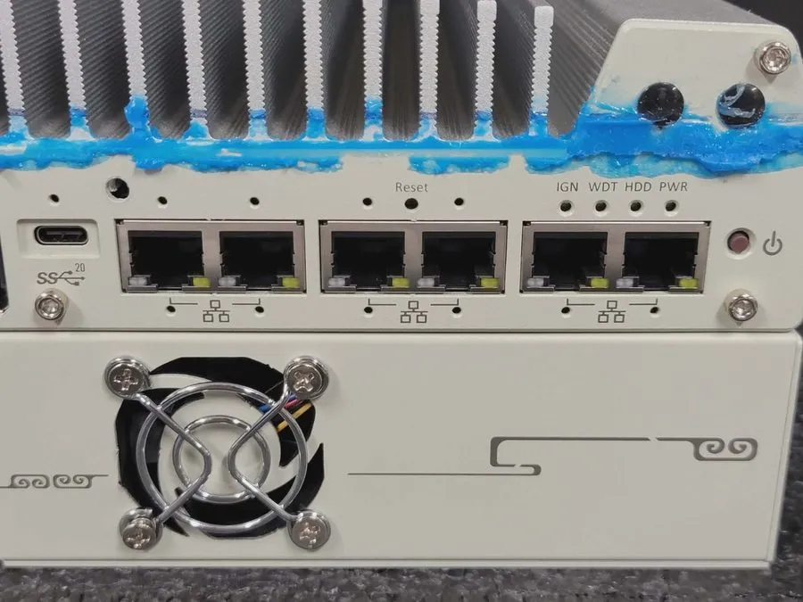 Nuvo-9006DE-PoE Intel i9-14900 2GHZ Fanless Rugged Industrial PC Computer 2 PCIe