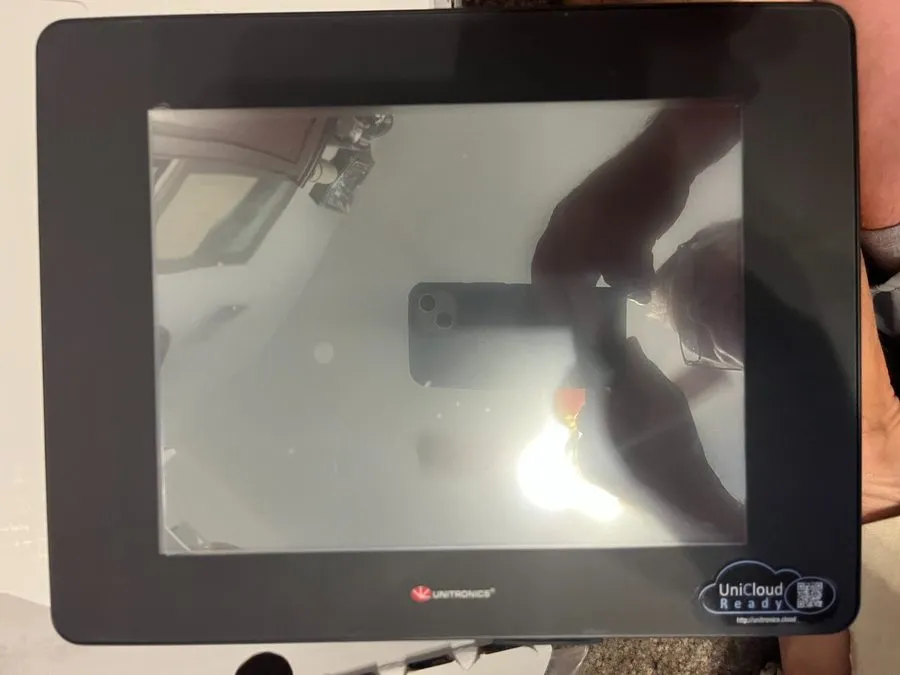 ПЛК UNITRONICS HMI PLC USP-104-B10 10.4" HMI Panel 12/24V Display