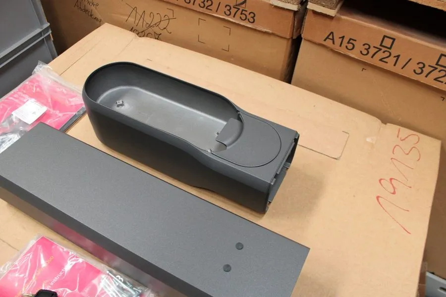 Аккумулятор VW Volkswagen Charging Column Stender Wallbox ASE68101000