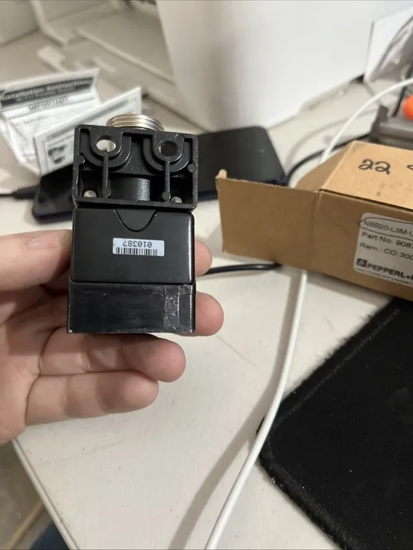Датчик приближения PEPPERL FUCHS 908752 NBB20-L3M-US-C3-V93 PROXIMITY SENSOR — фото лота 2