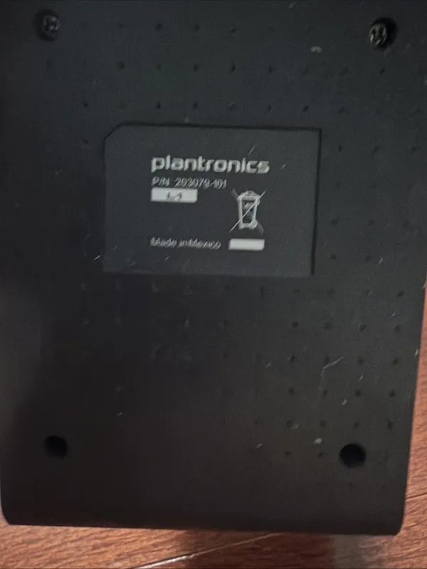 VoIP-шлюз Plantronics Voyager Focus UC B825 Headset USB Charging Stand Base Dock — фото лота 1