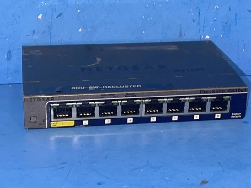 Коммутатор NETGEAR GS108TV2 8-Port Gigabit Ethernet Smart Switch with 1 PD Port 
