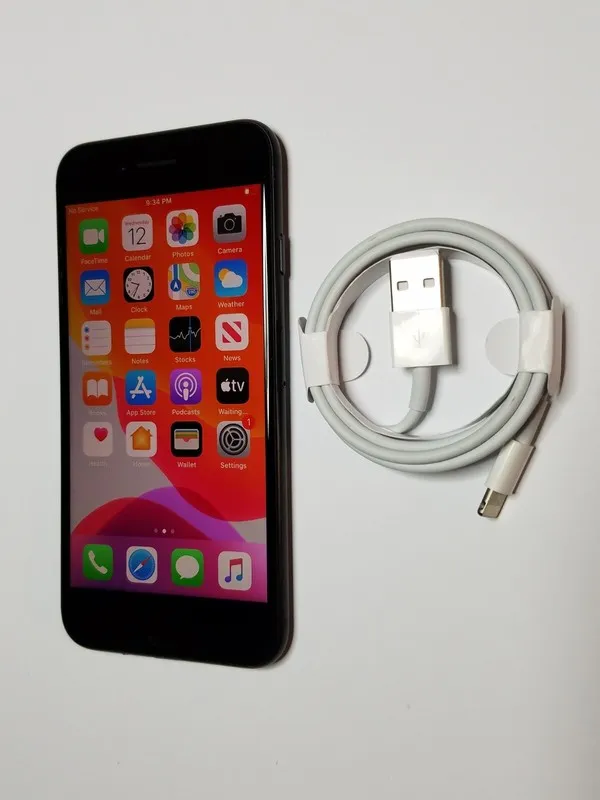 Операторское оборудование Boost Mobile Prepaid Apple iPhone 7 32GB MNAY2LL/A IOS — фото лота 1