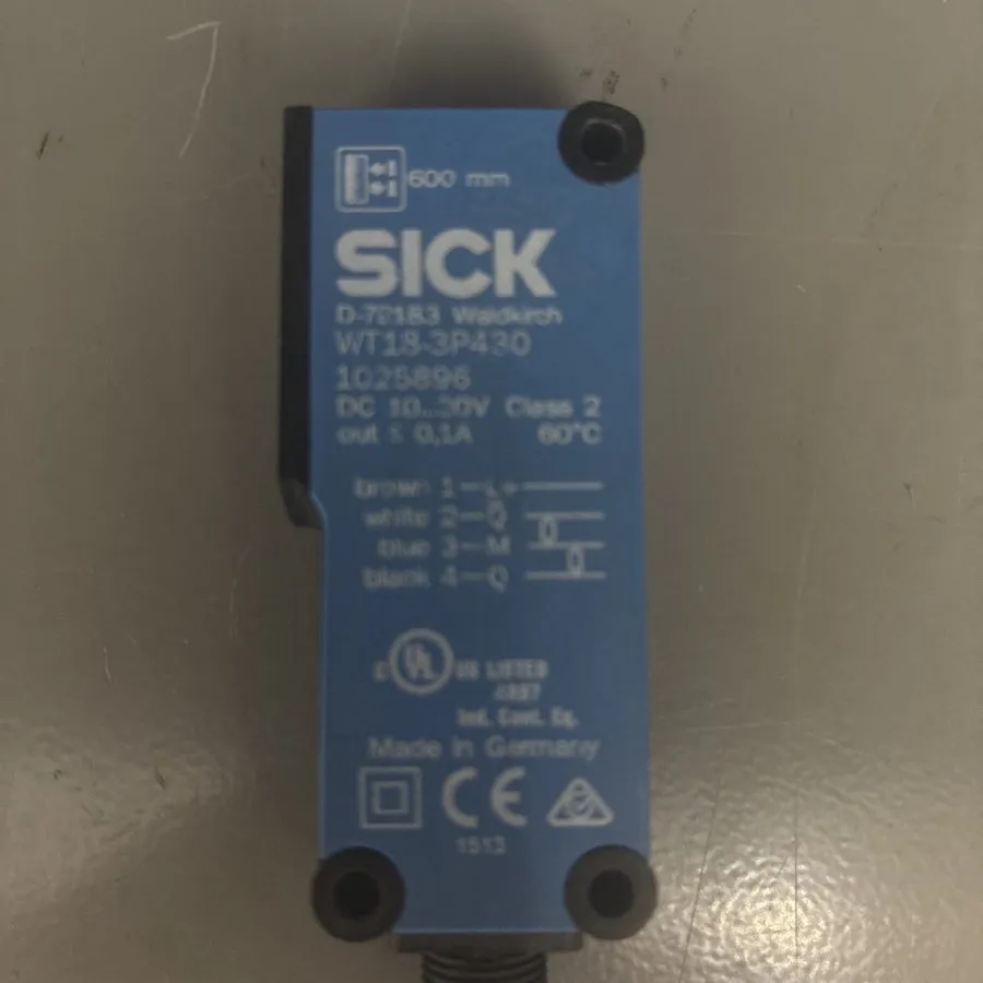 Датчик приближения SICK WT18-2P430 PHOTOELECTRIC PROXIMITY SENSOR 1012897 — фото лота 1