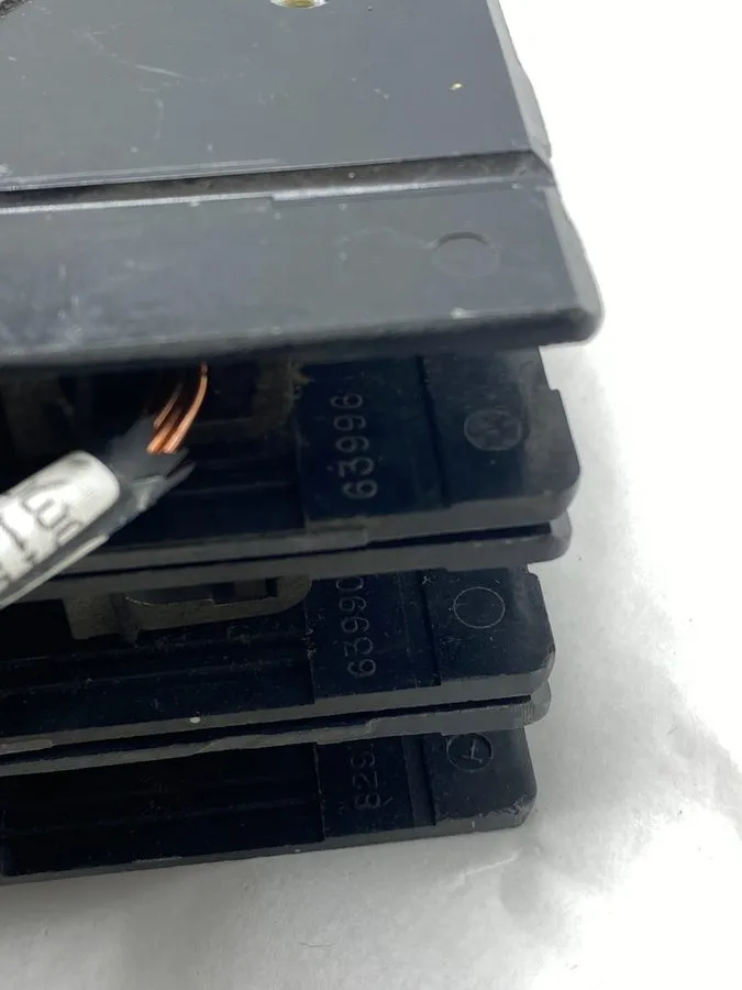 Автоматический выключатель Siemens ED63B035 35A Sentron Circuit Breaker Type ED6