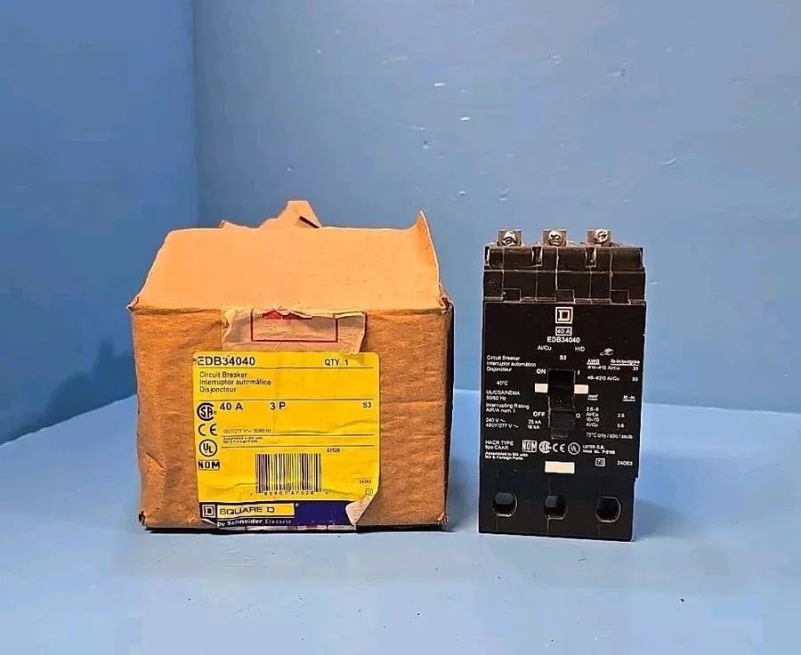 Автоматический выключатель Square D EDB34040 40A 480V 3-Pole Molded Case Circuit