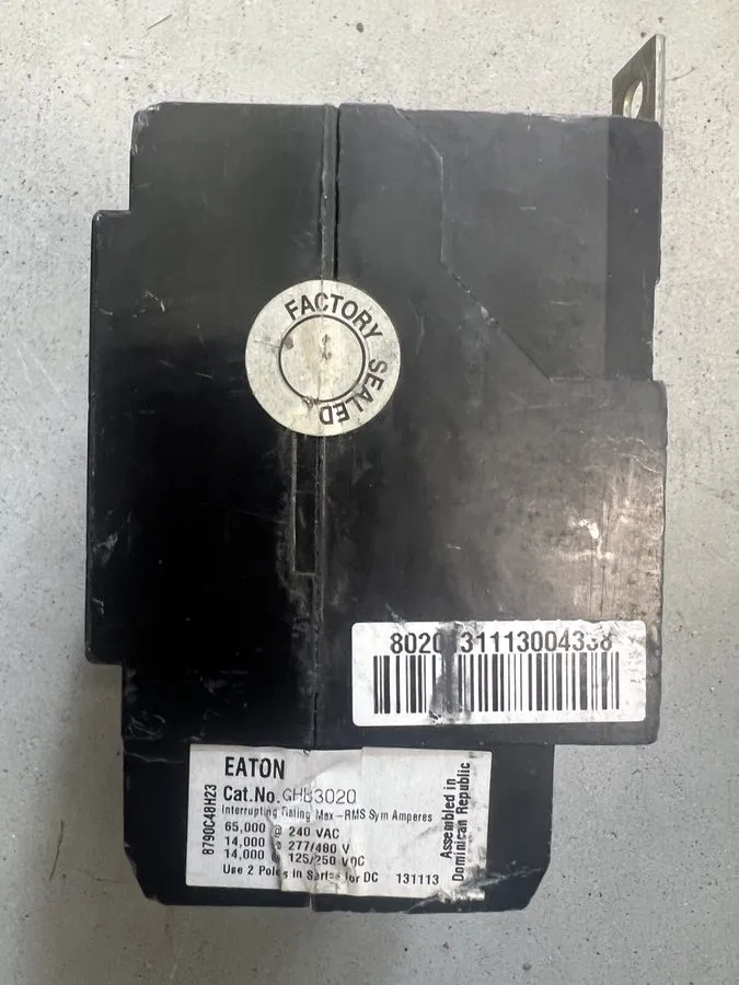 Автоматический выключатель Eaton GHB3020 20A 480V Circuit Breaker Black