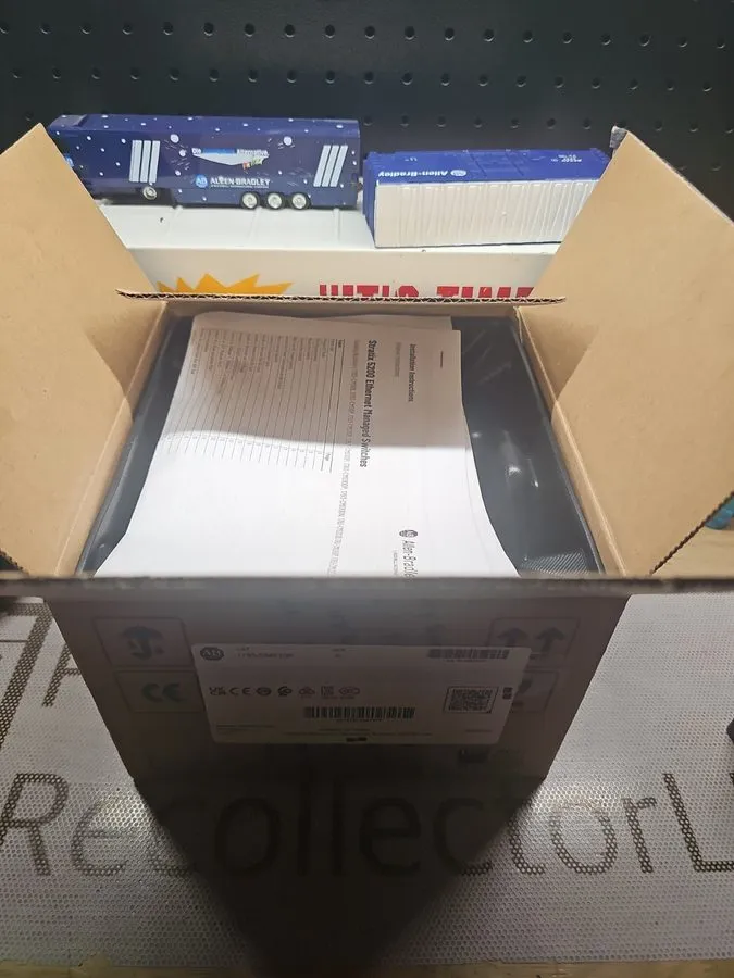 Коммутатор Allen Bradley 1783-CMS10P Stratix 5200 10 Port Switch — фото лота 1