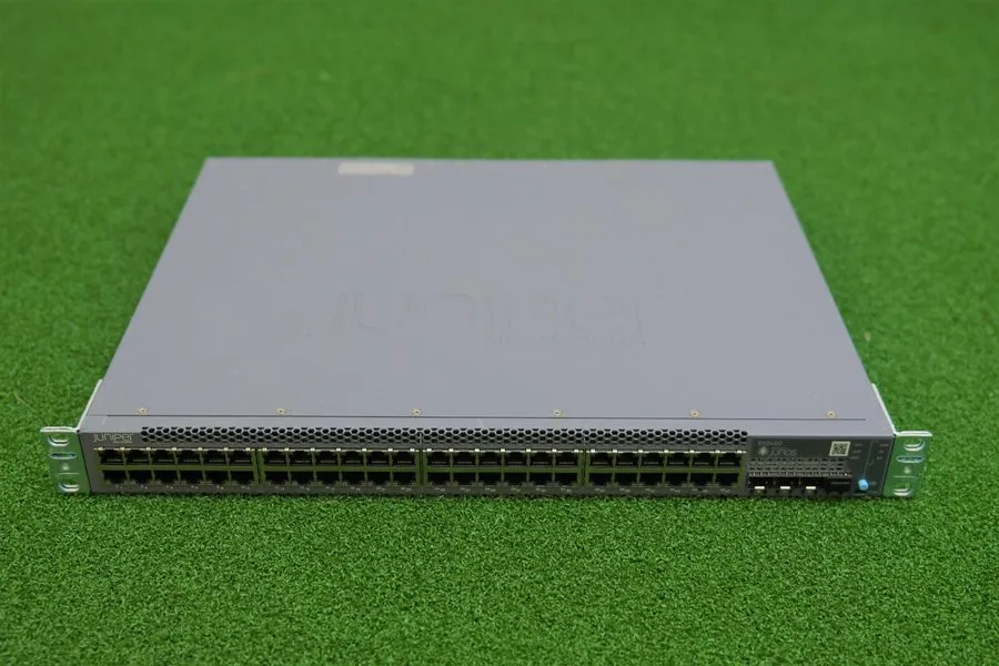 Коммутатор Juniper EX3400-48T 48-Port 2 x 40G QSFP+ Network Switch