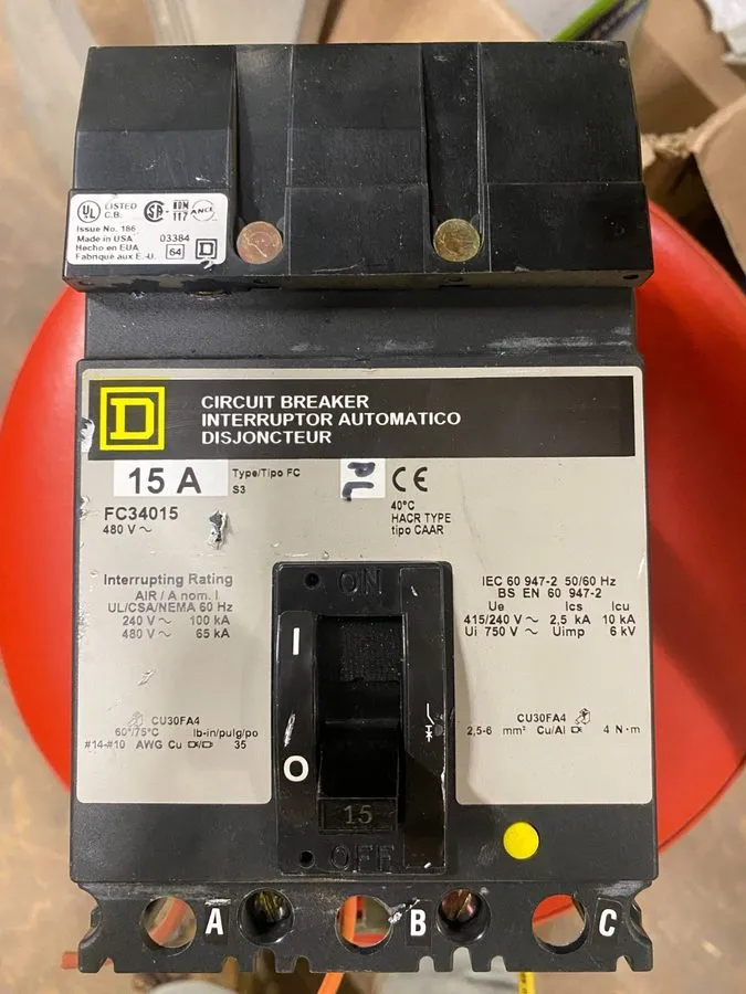 Автоматический выключатель Square D FC34015 Circuit Breaker 15 Amp, 3 Pole, 480V