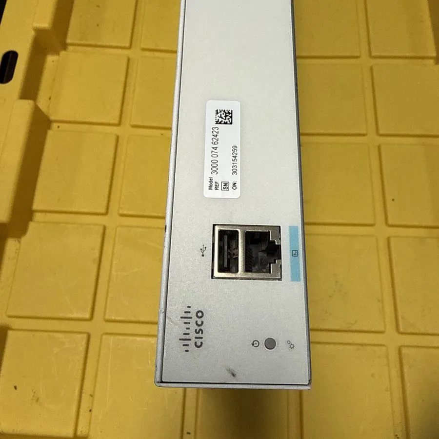 Коммутатор Cisco CBS350-24T-4G 24-Port Managed Ethernet Switch C1109DS — фото лота 2