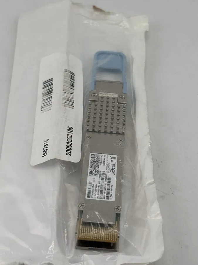 Трансивер JUNIPER 740-096176 QDD-400G-LR4-10, 400G-LR4, SMF 10km 1300nm CMUIAWHB