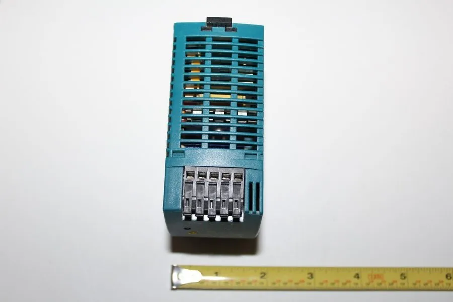 Блок питания PULS ML30.100 AC-DC Power Supply 30W 24 to 28VDC DIN Rail Input: 10