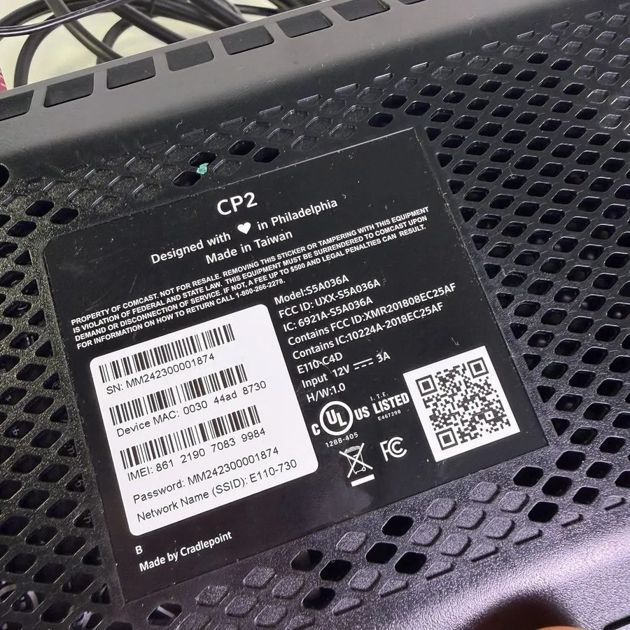 Маршрутизатор Cradlepoint E110-C4D Comcast Business CP2 LTE Cellular Backup Rout — фото лота 2