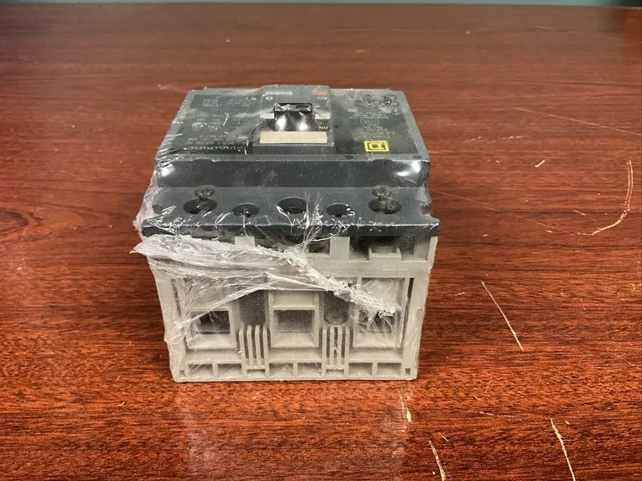 Автоматический выключатель Square D GJL36050M05 3P 50A 480V PowerPact Mag-Gard C — фото лота 2