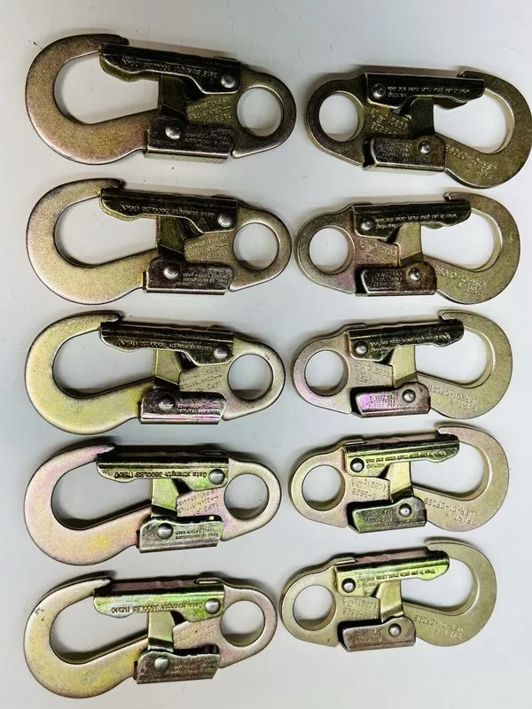 Складское оборудование USR-02-CS09B US Rigging Steel Swivel Eye Snap Hook