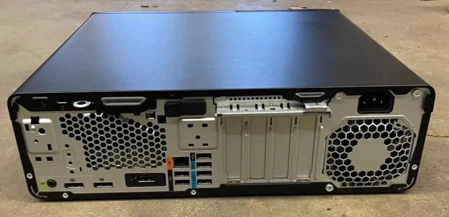 Модуль памяти HP Z2 G8 SFF Workstation Intel i7-11700 16GB RAM 480GB SSD, WIN 10