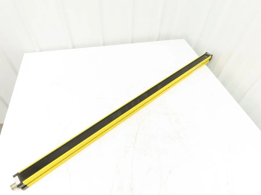 Световая завеса Sick FGSS1200-221 Safety Light Curtain Transmitter 1200mm x 18m