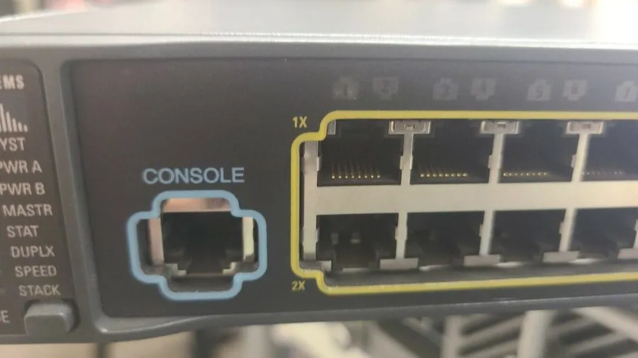 Коммутатор CISCO ME-C3750-24TE-M ME C3750 24 10/100+2SFP+2SFP dual PS delivery 2