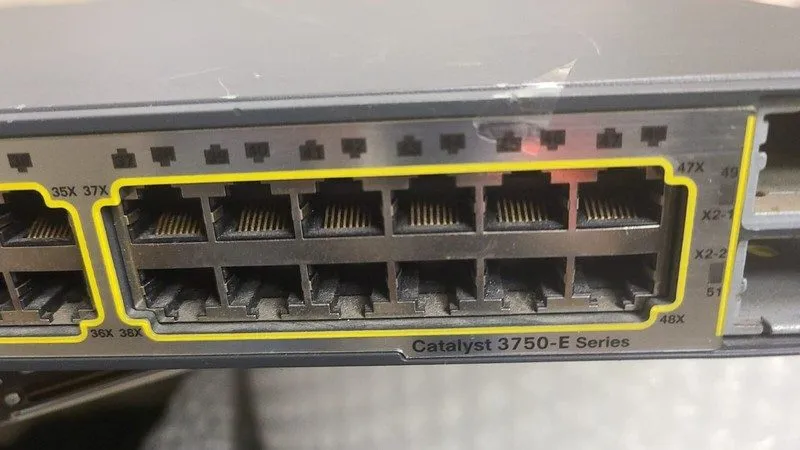 Коммутатор Cisco Catalyst 3750E WS-C3750E-48TD-S 48 Port Gigabit Switch 2 10Gb o