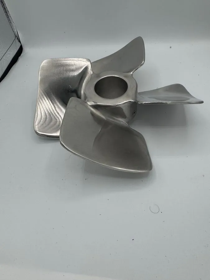 Конвейер 316L 7in 4-Blade Wide Blade Impeller 1.5in Bore Pharma Reactor Mixer Ag