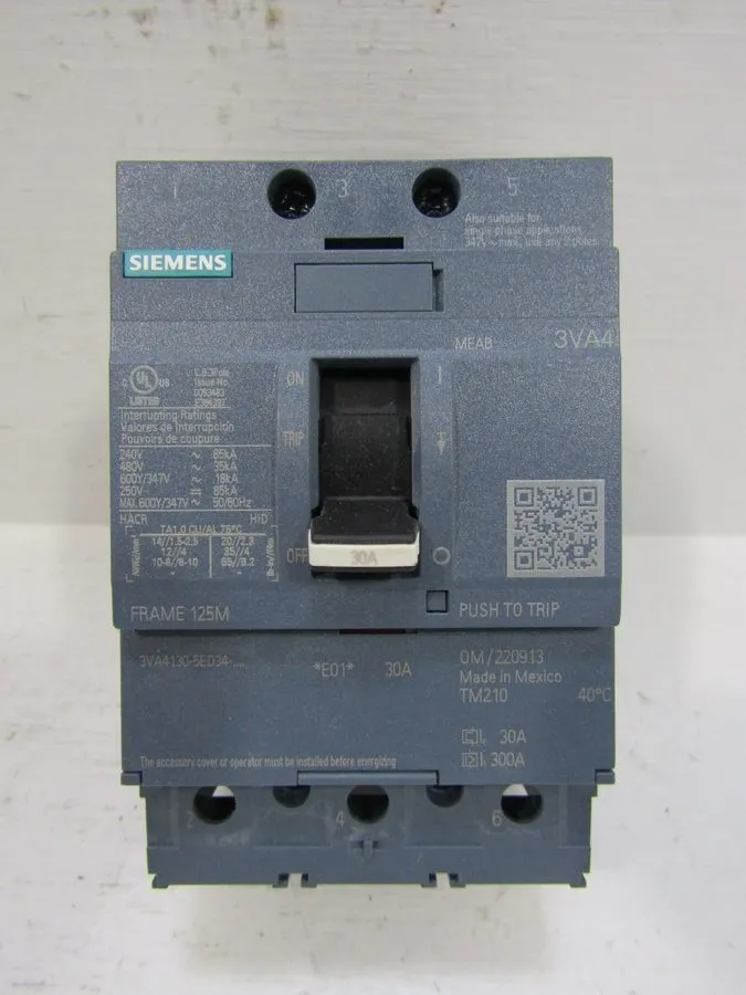 Автоматический выключатель 1 Siemens 3VA4130-5ED34-0AA0 480V 3-Pole Circuit Brea