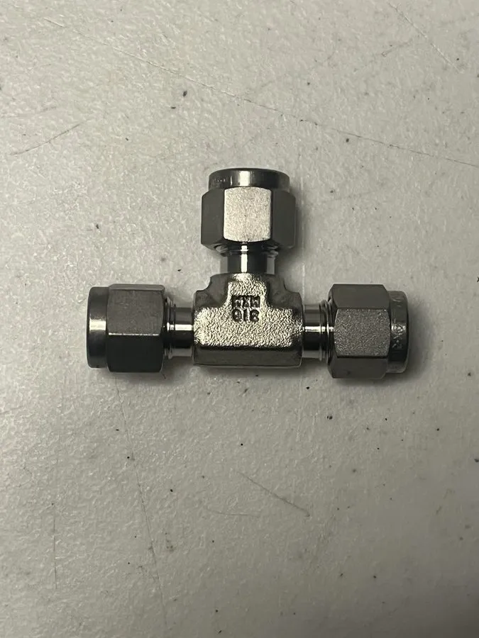 Фитинг Swagelok SS-400-3 Stainless Steel Swagelok Tube Fitting FNSP