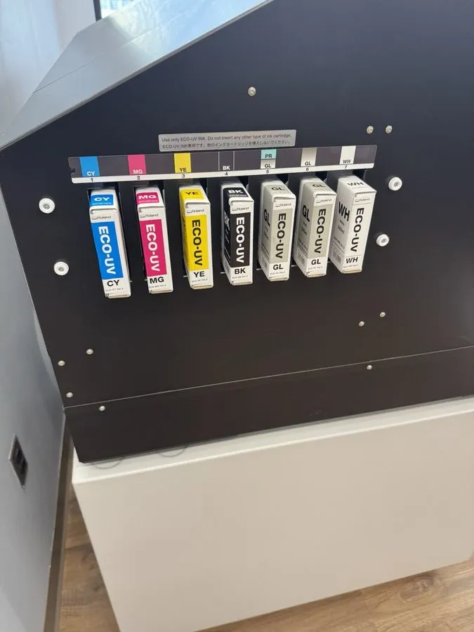 Принтер Roland LEF2-300D UV Printer Specialty ECOUV Ink Cartridges Serial ZFN173 — фото лота 1