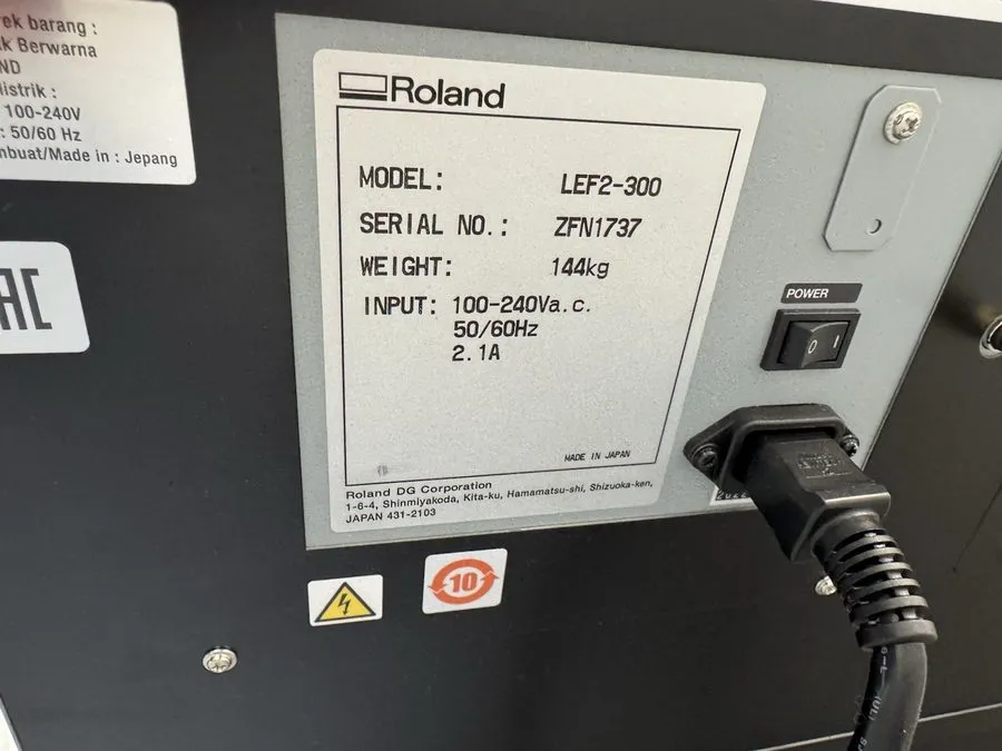 Принтер Roland LEF2-300D UV Printer Specialty ECOUV Ink Cartridges Serial ZFN173 — фото лота 2