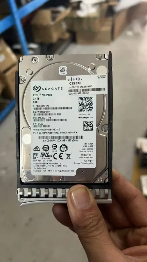 Жёсткий диск Cisco UCS-HD24TB10K4KN 2.4TB 12G SAS 10K RPM 2.5in Hard Drive Disk 