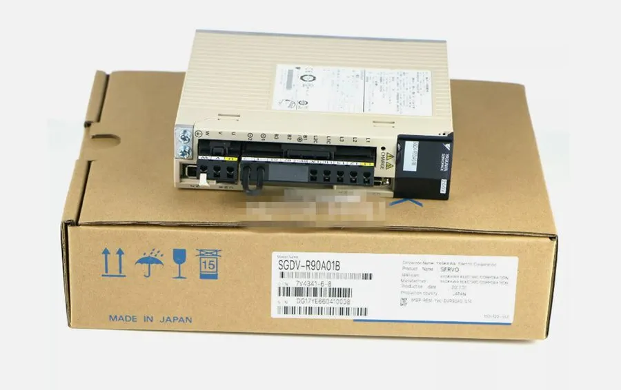 Сервопривод Yaskawa SGDV-R90A01B AC Servo Drive