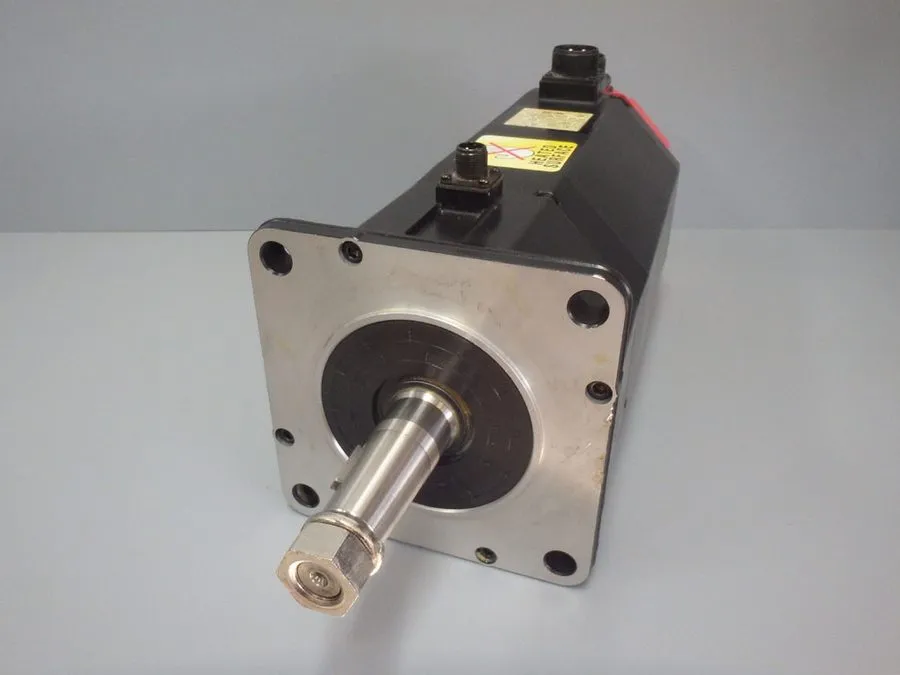 Серводвигатель Fanuc A06B-0146-B675 AC Servo Motor A22/1500 3.0 kW 3PH