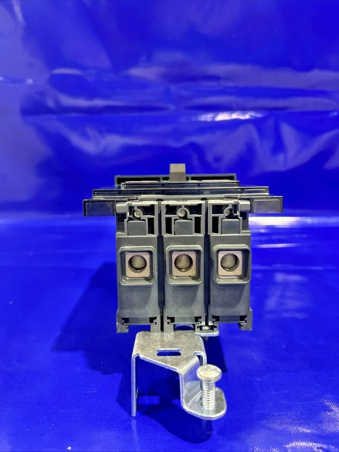 Автоматический выключатель BGA34110Y 110 Amp 480V 3 Pole Square D PowerPact I Li — фото лота 2